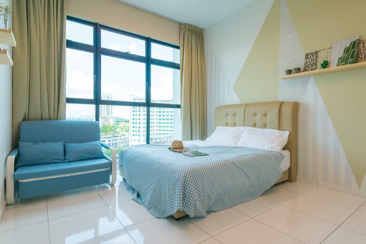 Sky Loft Bukit Indah 5 Minutes Walk To Aeon Jb Apartment *