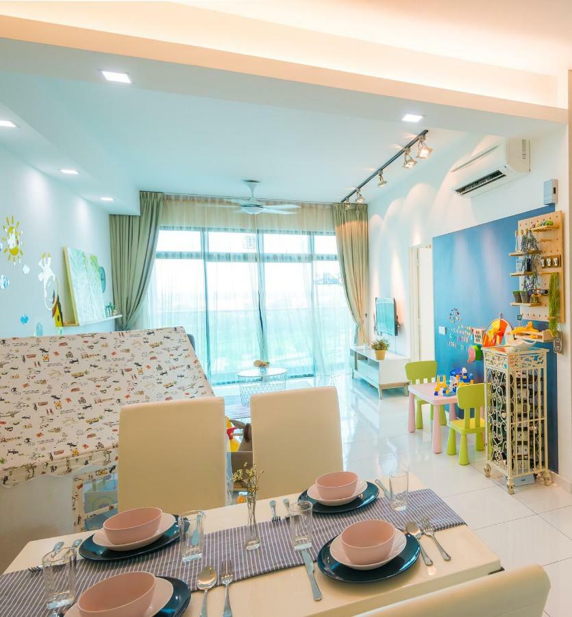 Sky Loft Bukit Indah 5 Minutes Walk To Aeon Jb * Johor Bahru